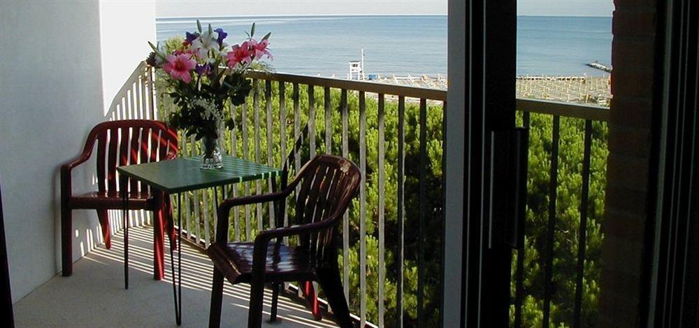 Beau Rivage Pineta Hotel