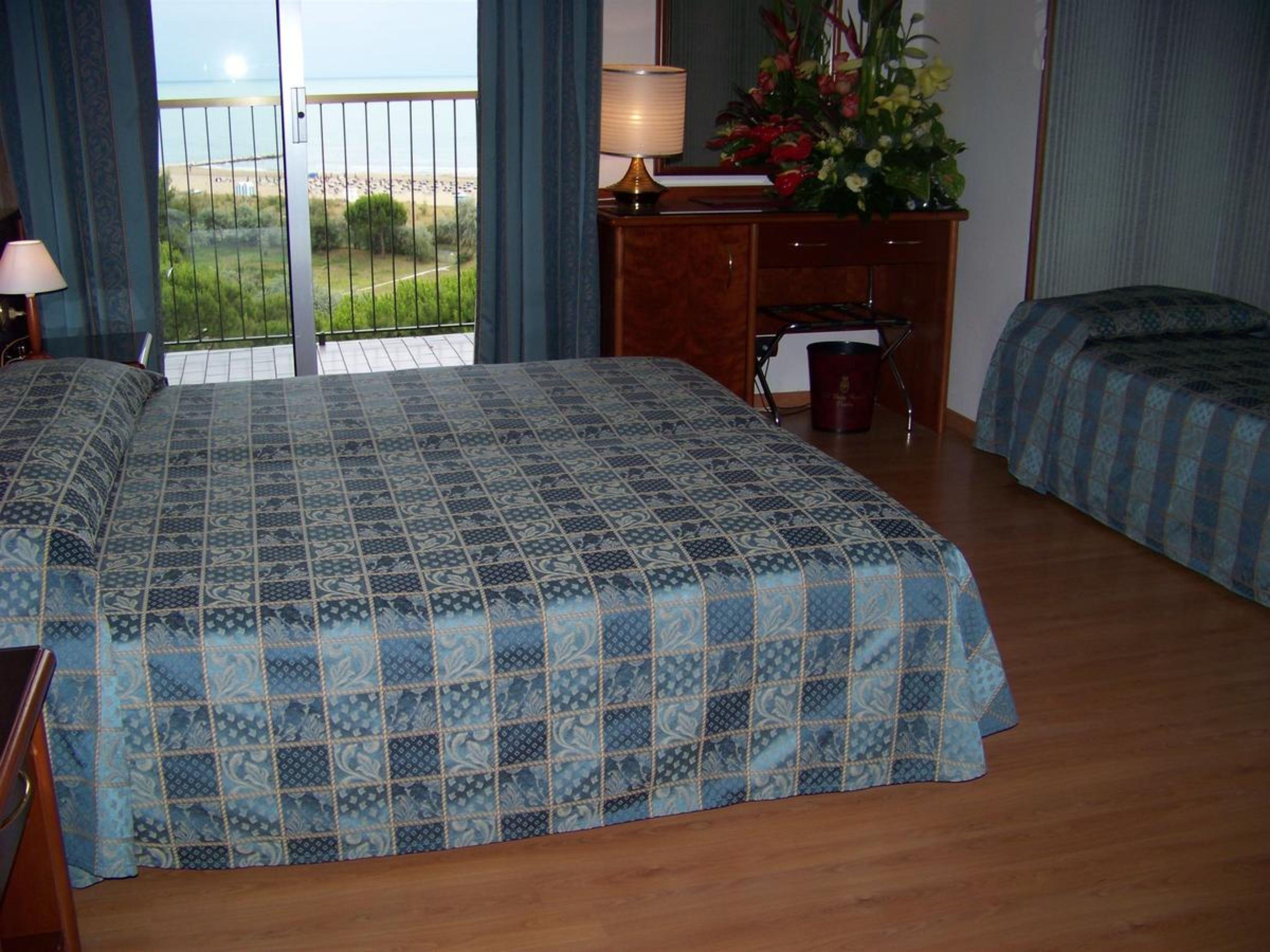 Beau Rivage Pineta Hotel 4*